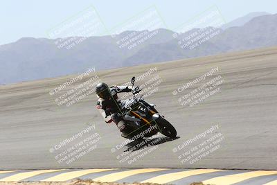 media/Apr-10-2022-SoCal Trackdays (Sun) [[f104b12566]]/Bowl (11am)/